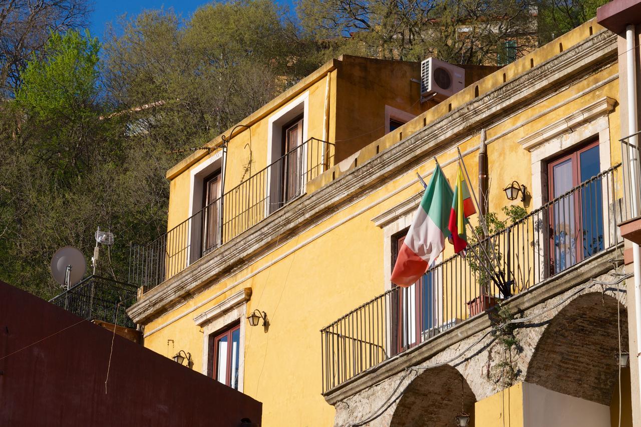 Le Giare Hotel Itala Esterno foto